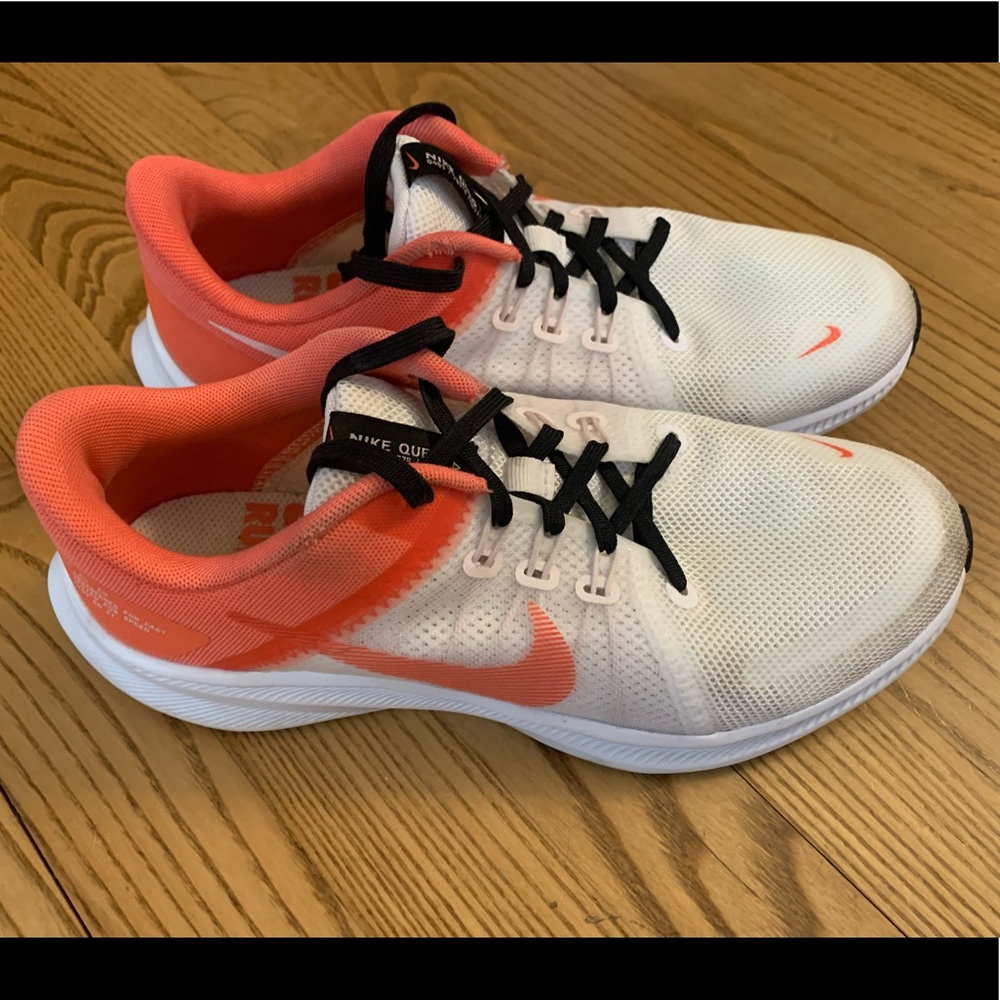 Nike Quest Running shoes, size 8